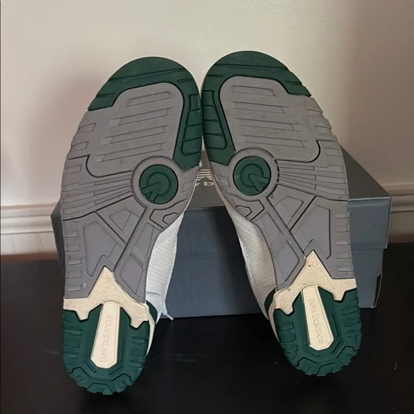New Balance 550 White/Green US 8.5 - Picture 5 of 6